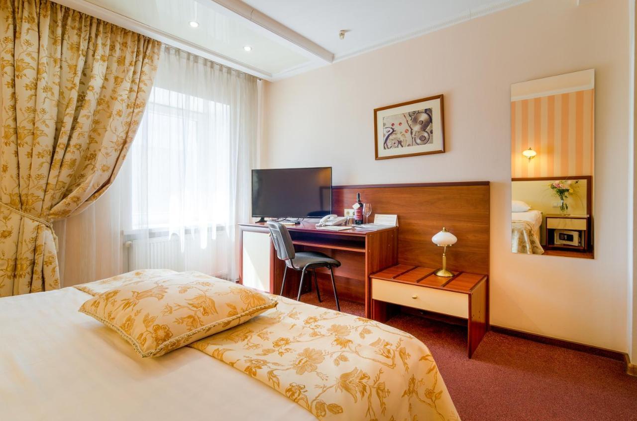 Raziotel Krywyj Rih Exterior foto
