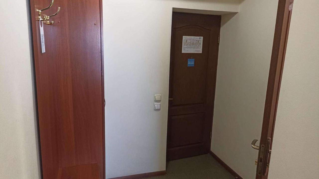 Raziotel Krywyj Rih Exterior foto