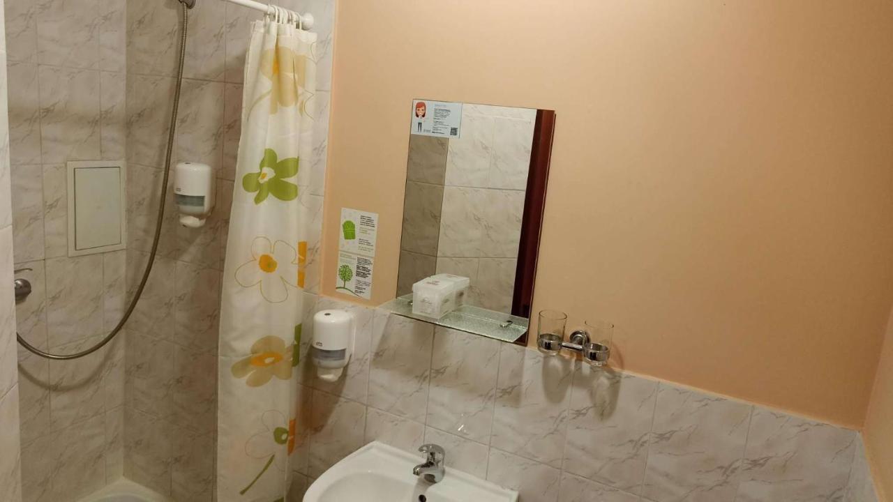Raziotel Krywyj Rih Exterior foto
